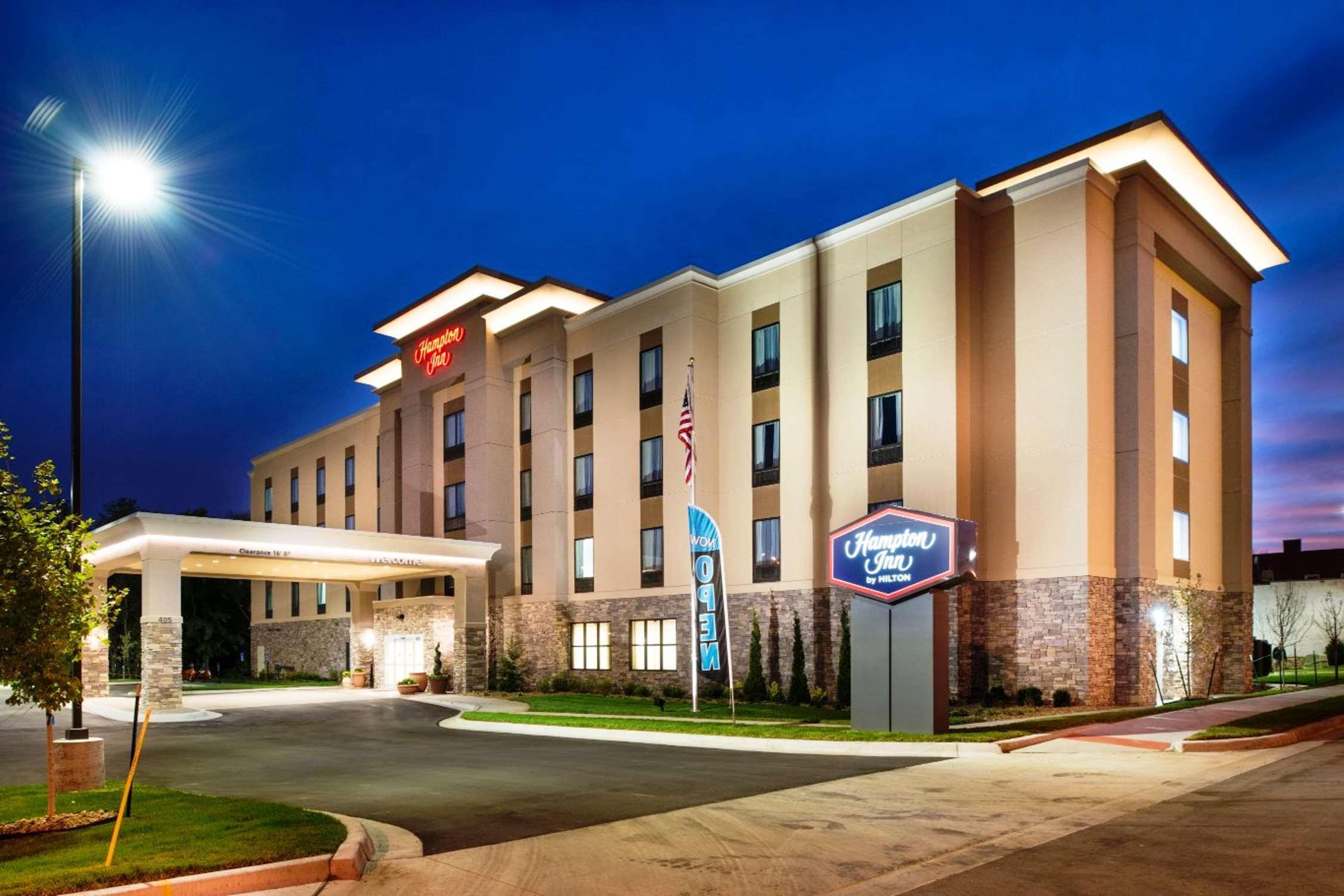 Hampton Inn Ливенворт Экстерьер фото