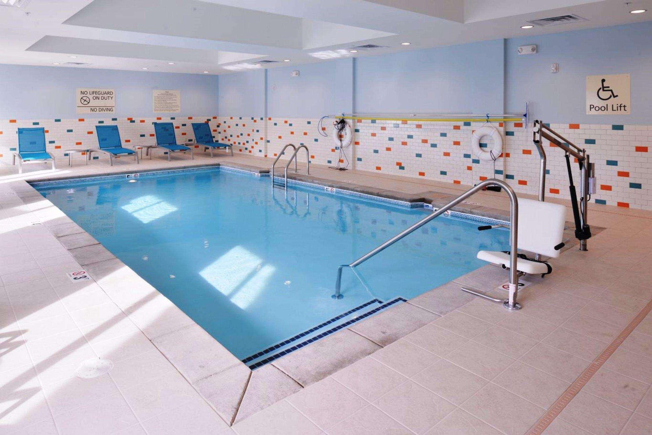 Hampton Inn Ливенворт Экстерьер фото