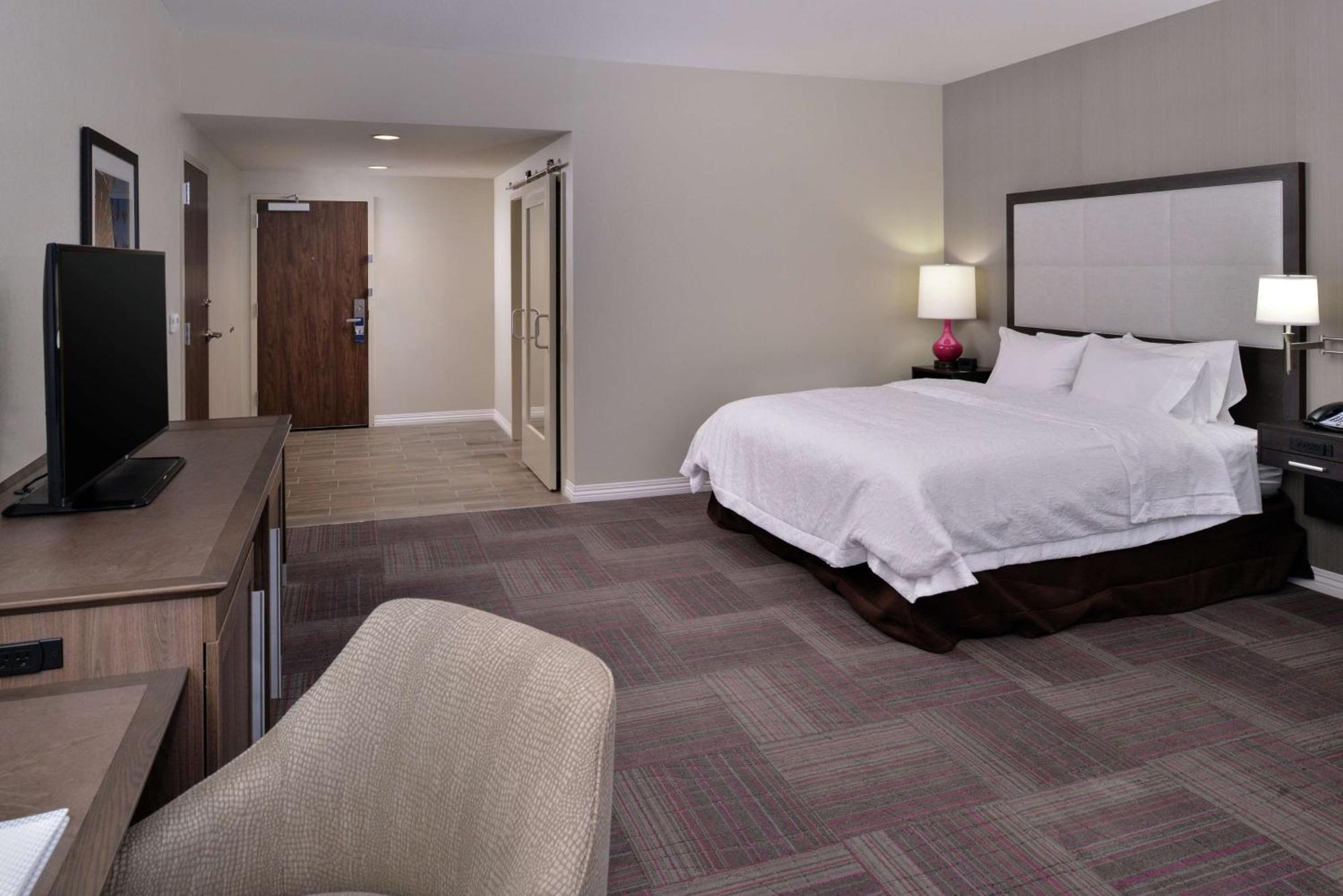 Hampton Inn Ливенворт Экстерьер фото