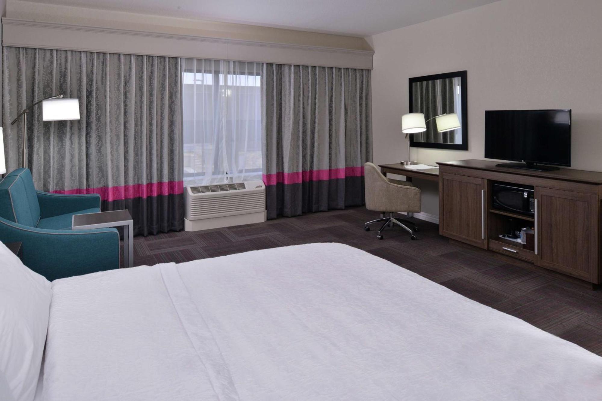 Hampton Inn Ливенворт Экстерьер фото